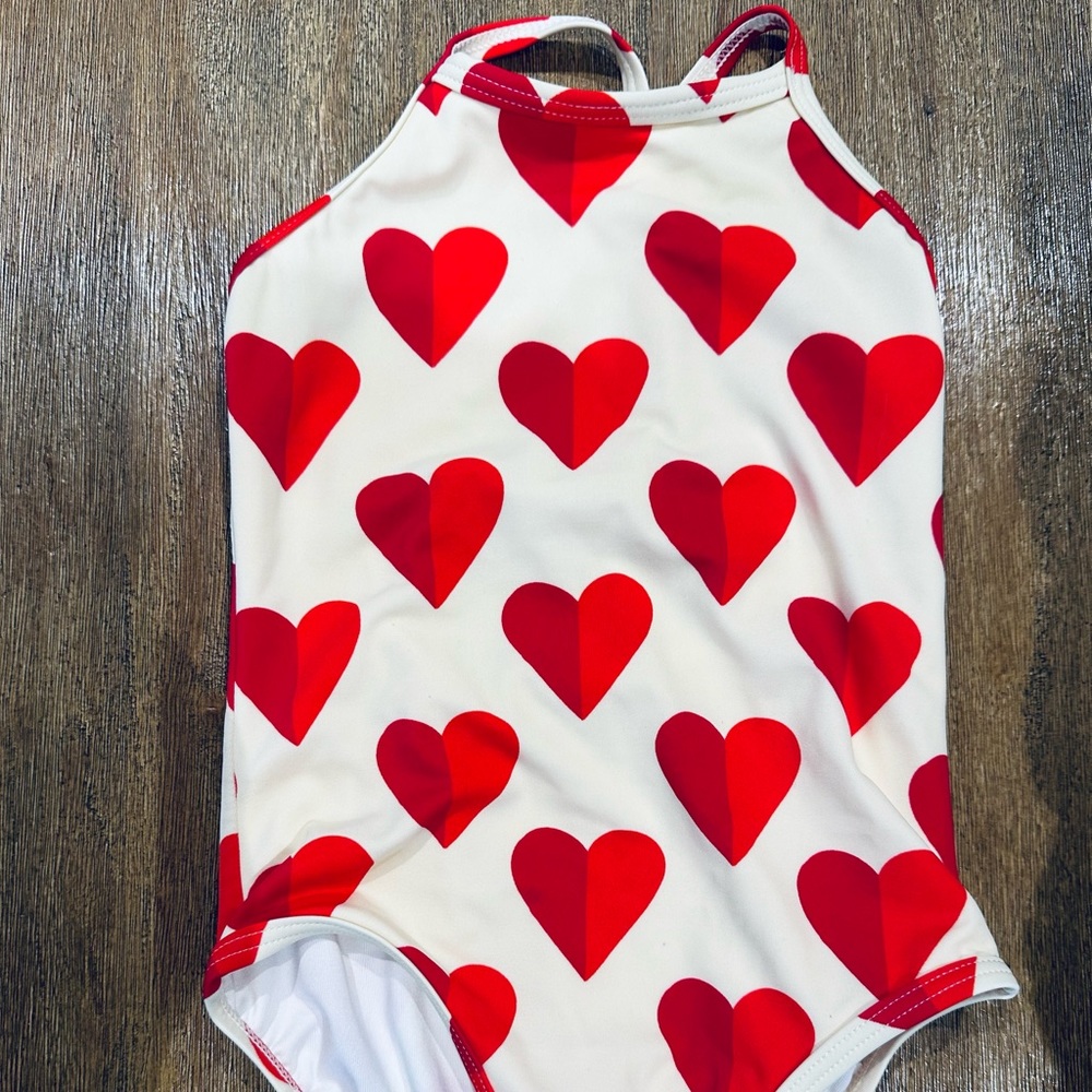 NEW Hanna Andersson Sweet Heart One Piece Swimsuit ❤️
